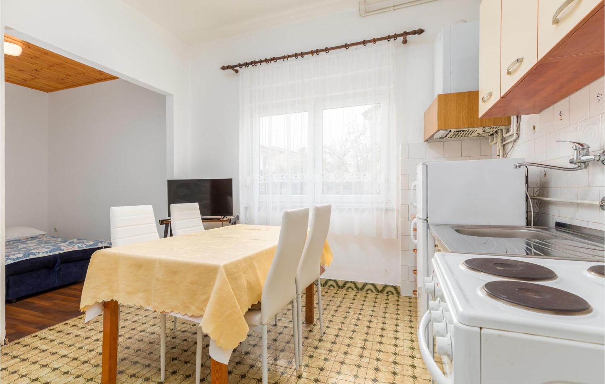 Lovely Apartment In Fazana With Kitchen Fažana Exterior foto